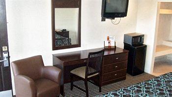 Otel 6-houston, Tx - East
