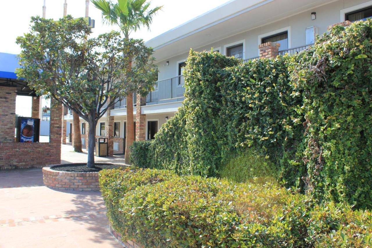 6-houston, Tx - East Otel Houston